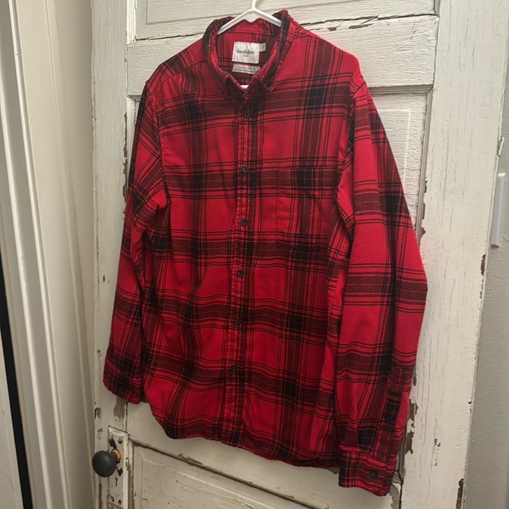 Goodfellow & Co red/black plaid flannel shirt.